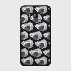 SHARK ATTACK HTC U11 case - thin fit matte black (D88)